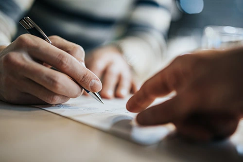 signing agreement